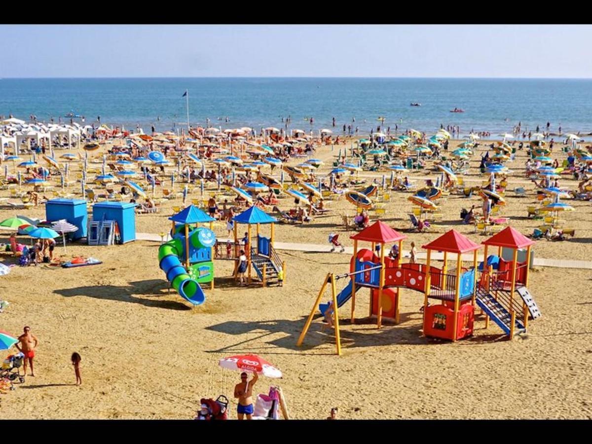 Beautiful Apartment Close To Bibione Beach - Beahost Eksteriør bilde